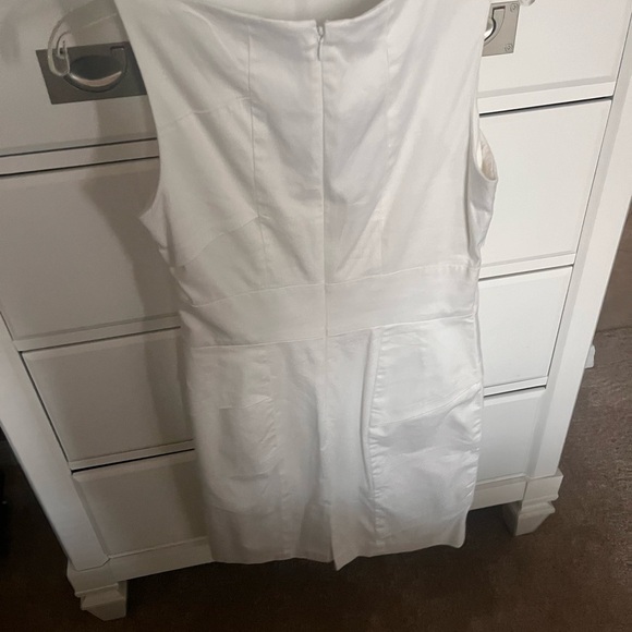 Calvin Klein sleeveless dress-layers in front zip up back .97%cotton 3% spandex - Picture 2 of 3